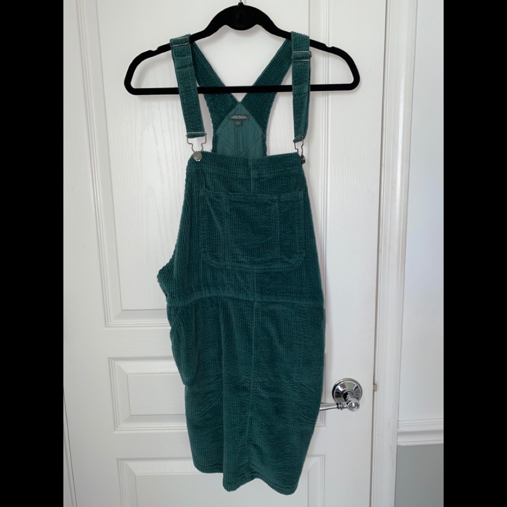 Pinafore dress